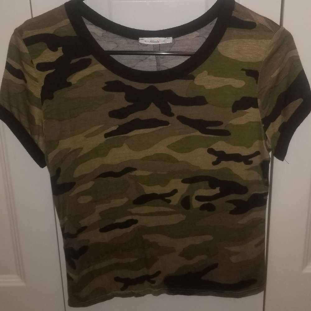 Cropped Camo Shirt